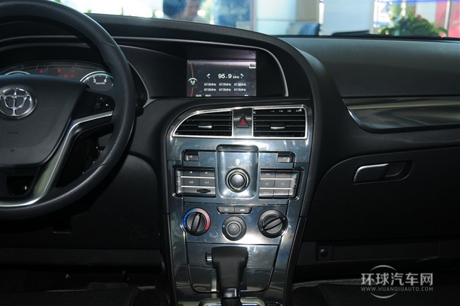 1.5T 自動兩驅運動型