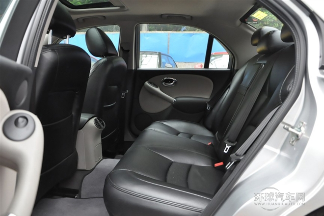 2010款 1.8T 自動精英版