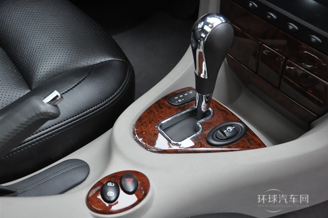 2010款 1.8T 自動(dòng)精英版