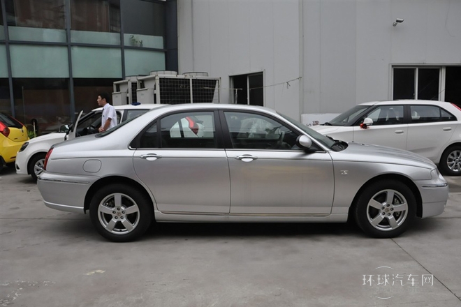 2010款 1.8T 自動(dòng)精英版