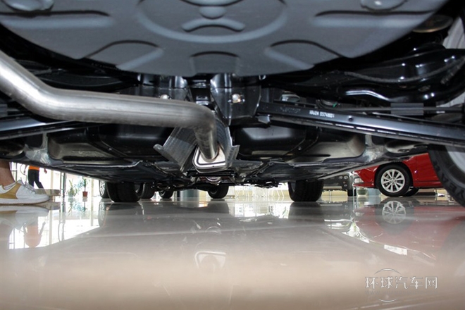 2010款 1.8T 自動舒適版