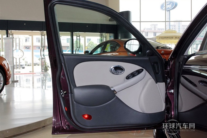 2010款 1.8T 自動舒適版