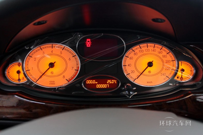 2010款 1.8T 自動舒適版