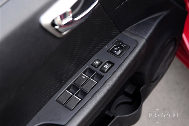 2013款 1.5L 手動精英版