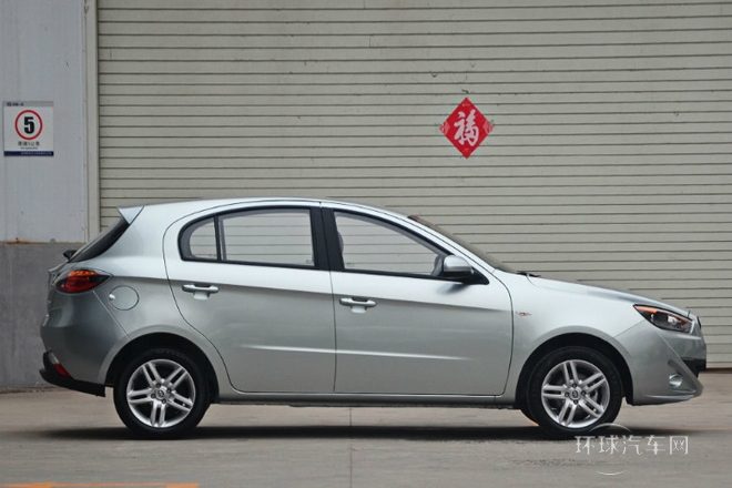 2014款 兩廂 1.5L 手動舒適型