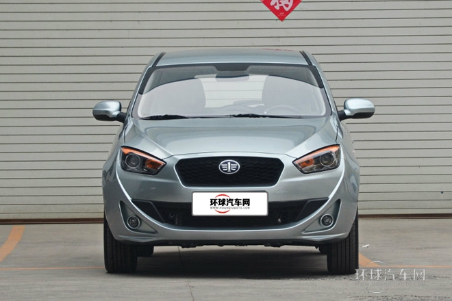 2014款 兩廂 1.5L 手動(dòng)舒適型