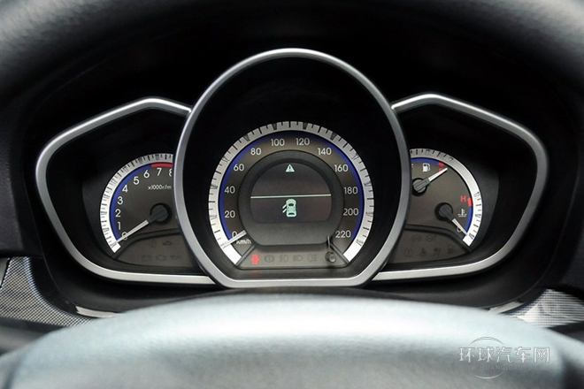 2013款 1.5L CVT旗艦版