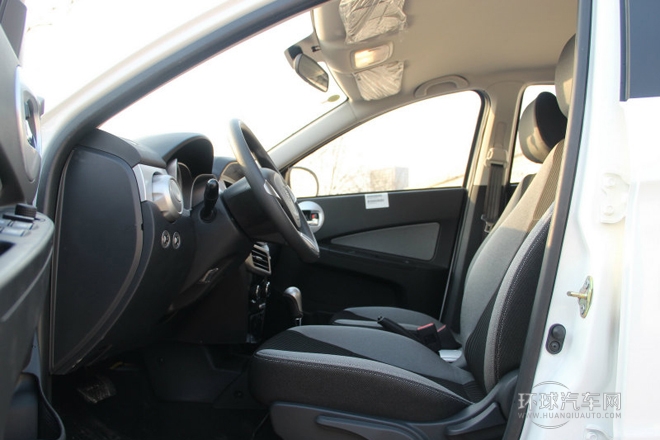 2014款 兩廂 1.5L 自動舒適型