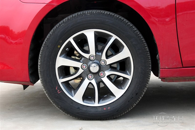 2013款 1.5L 手動旗艦版