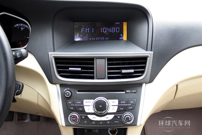 2013款 1.5L 手動舒適版