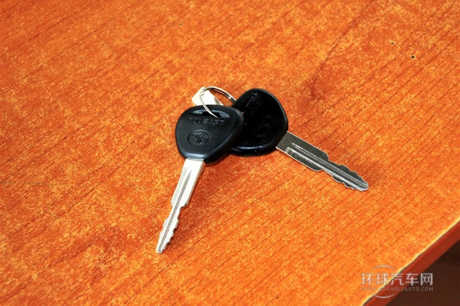 2011款 1.3L(柳機引擎)標準型