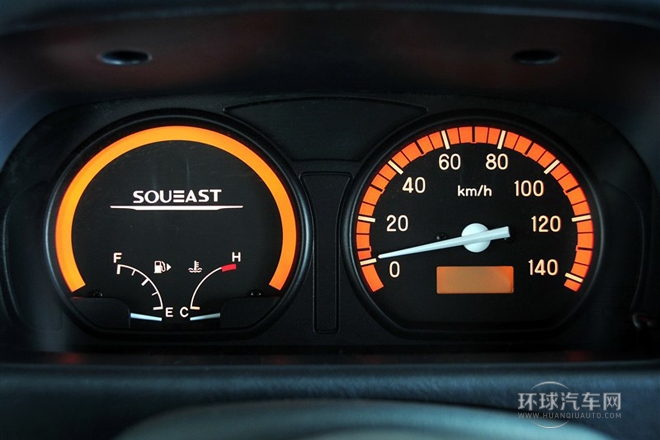 2011款 1.3L(柳機(jī)引擎)標(biāo)準(zhǔn)型