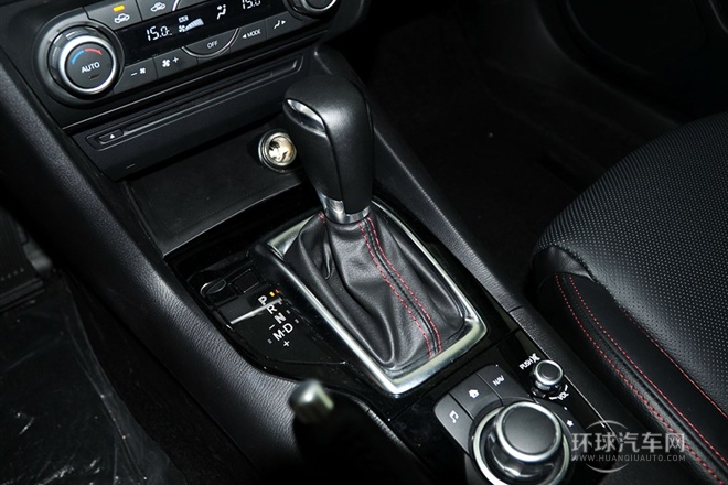 2014款 兩廂 1.5L 自動尊貴型