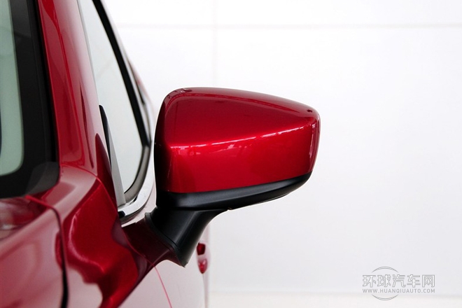 2014款 兩廂 1.5L 自動(dòng)尊貴型