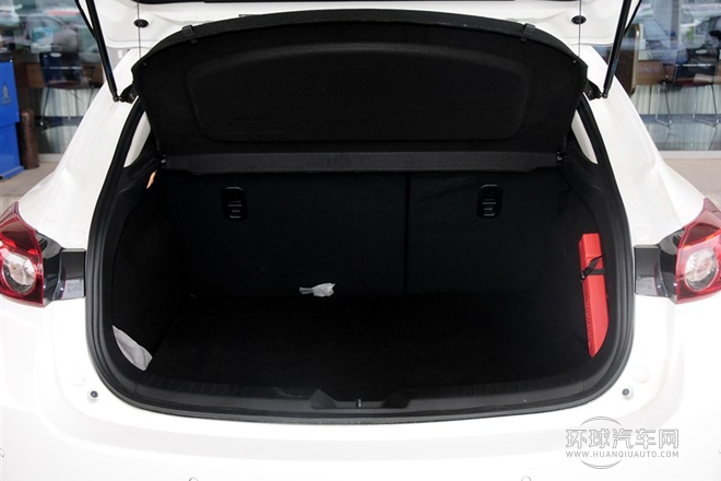 2014款 兩廂 2.0L 自動旗艦型