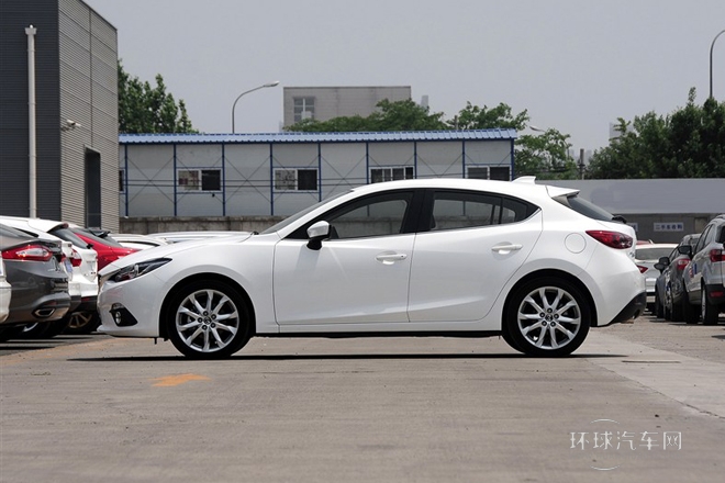 2014款 兩廂 2.0L 自動旗艦型