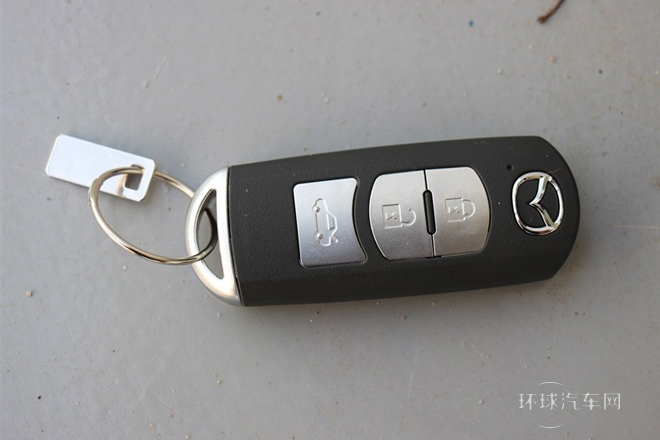 2014款 三廂 1.5L 手動舒適型