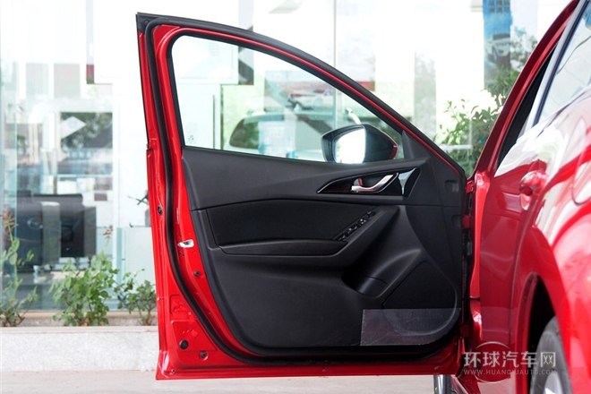 2014款 三廂 1.5L 自動豪華型