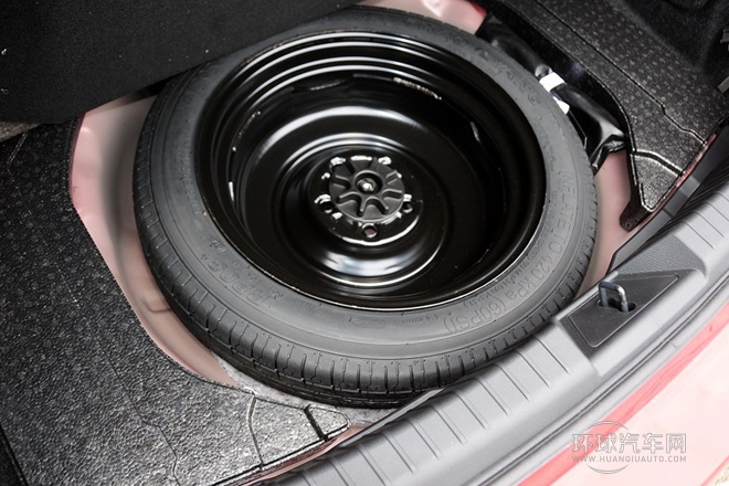 2014款 三廂 1.5L 自動舒適型