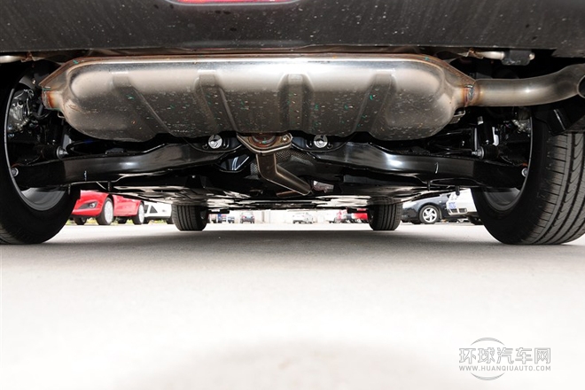 2014款 三廂 1.5L 自動舒適型