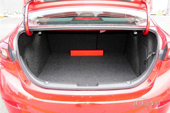 2014款 三廂 1.5L 自動舒適型