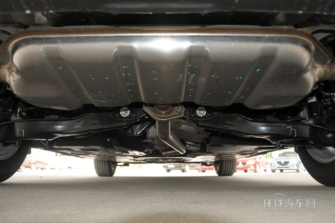 2014款 三廂 1.5L 自動尊貴型