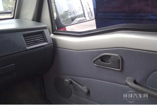 2010款 1.0L立業版