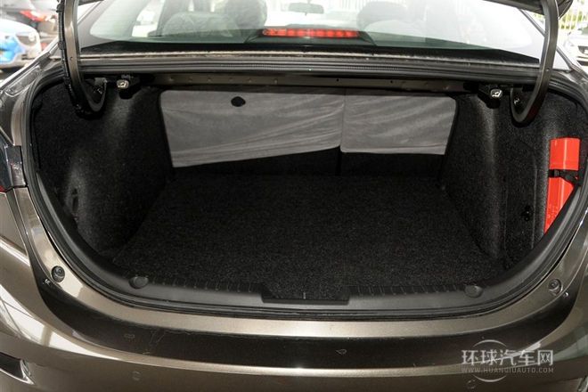 2014款 三廂 1.5L 自動尊貴型