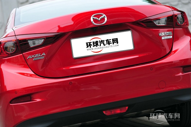 2014款 三廂 2.0L 自動旗艦型