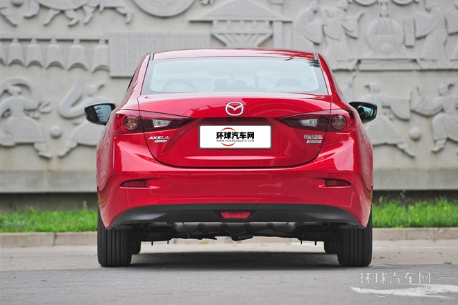 2014款 三廂 2.0L 自動(dòng)旗艦型