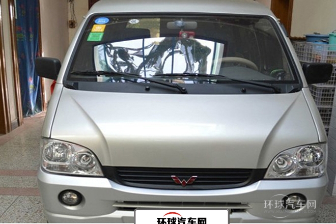 2010款 1.0L加長(zhǎng)版 基本型