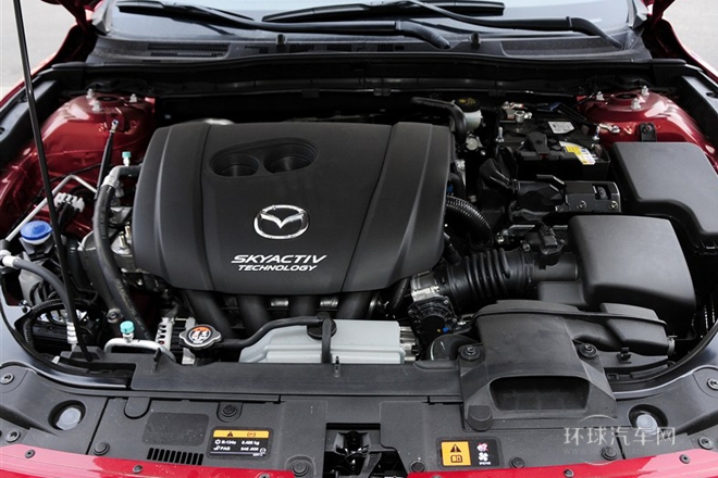 2014款 三廂 2.0L 自動(dòng)運(yùn)動(dòng)型