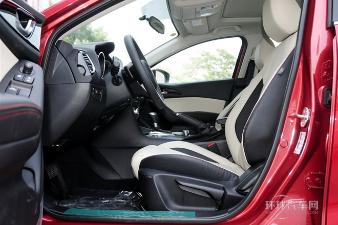 2014款 三廂 2.0L 自動運動型