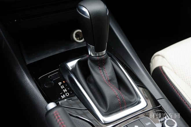 2014款 三廂 2.0L 自動運動型