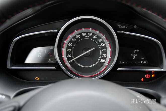 2014款 三廂 2.0L 自動運動型