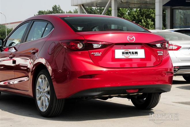 2014款 三廂 2.0L 自動(dòng)運(yùn)動(dòng)型