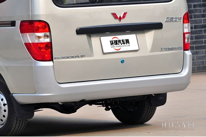 2010款 1.0L新版立業(yè)型短車身