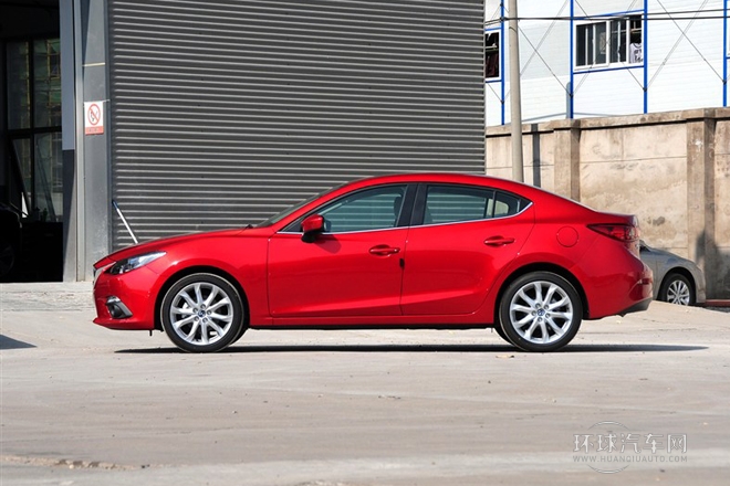 2014款 三廂 2.0L 自動運動型