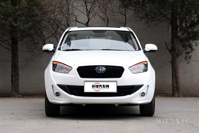 2012款 三廂 1.5L 自動尊貴型