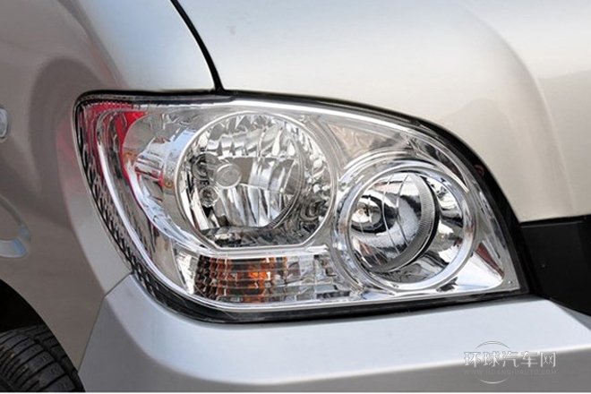 2010款 1.0L新版立業型長車身