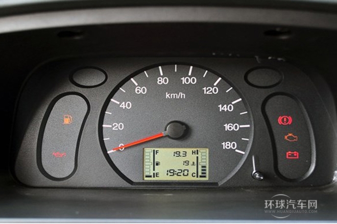 2010款 1.0L新版實用型短車身