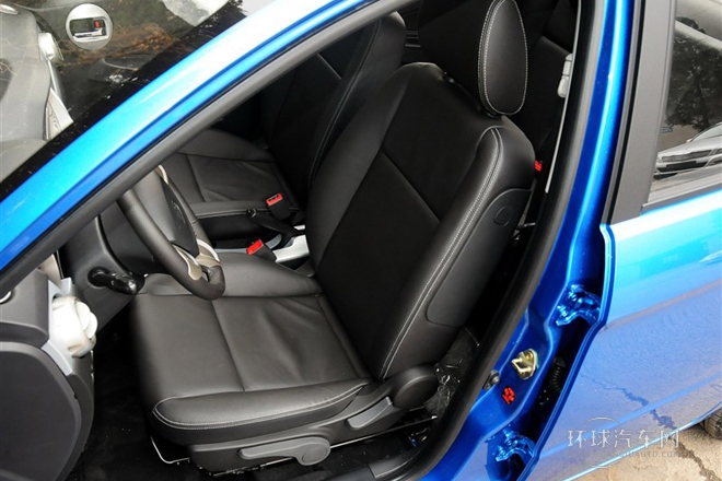 2012款 三廂 1.5L 手動豪華型