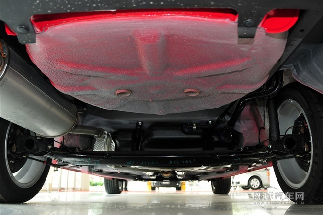 2012款 三廂 1.5L 自動舒適型