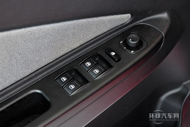 2012款 三廂 1.5L 自動舒適型