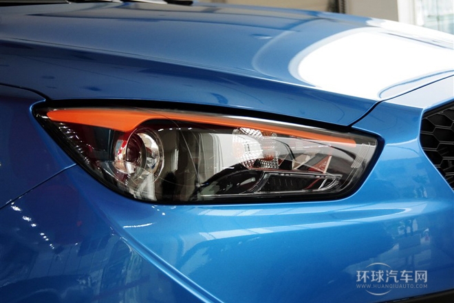 2012款 三廂 1.5L 手動舒適型