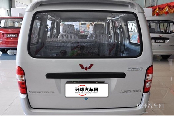 2010款 1.1L新版標(biāo)準(zhǔn)型I短車身