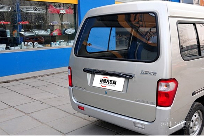 2010款 1.1L新版標(biāo)準(zhǔn)型II長(zhǎng)車身