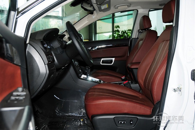 2013款 2.4L 兩驅(qū)豪華版