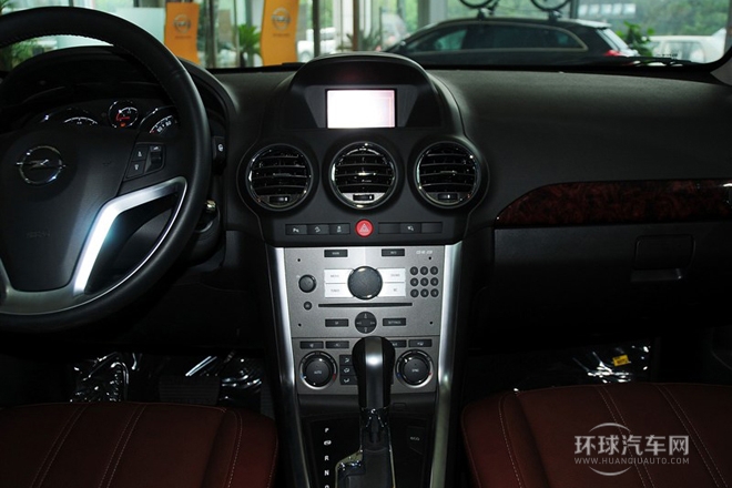 2013款 2.4L 兩驅豪華版