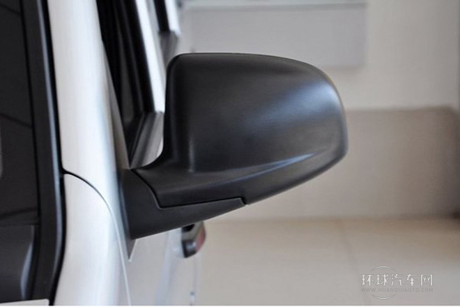 2010款 1.2L新版實(shí)用型短車身